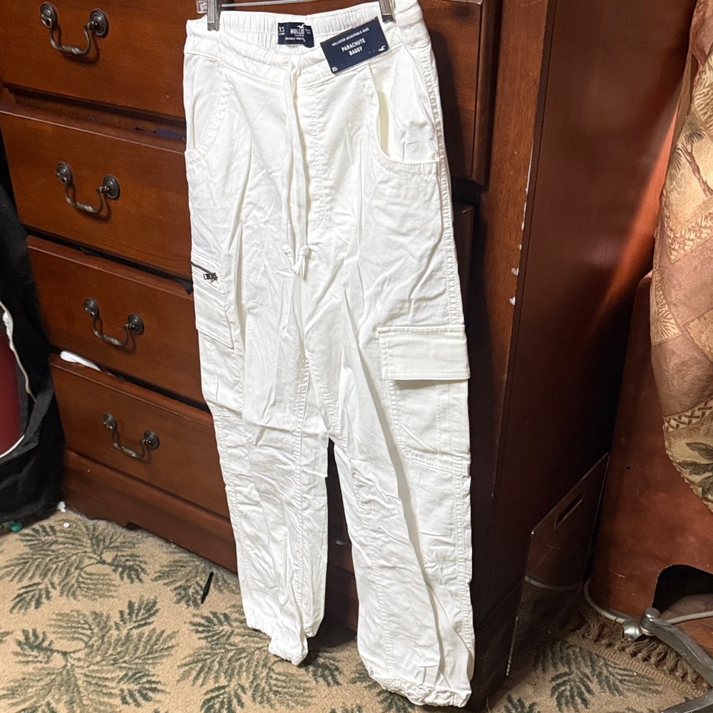 Hollister Parachute Baggy size xs